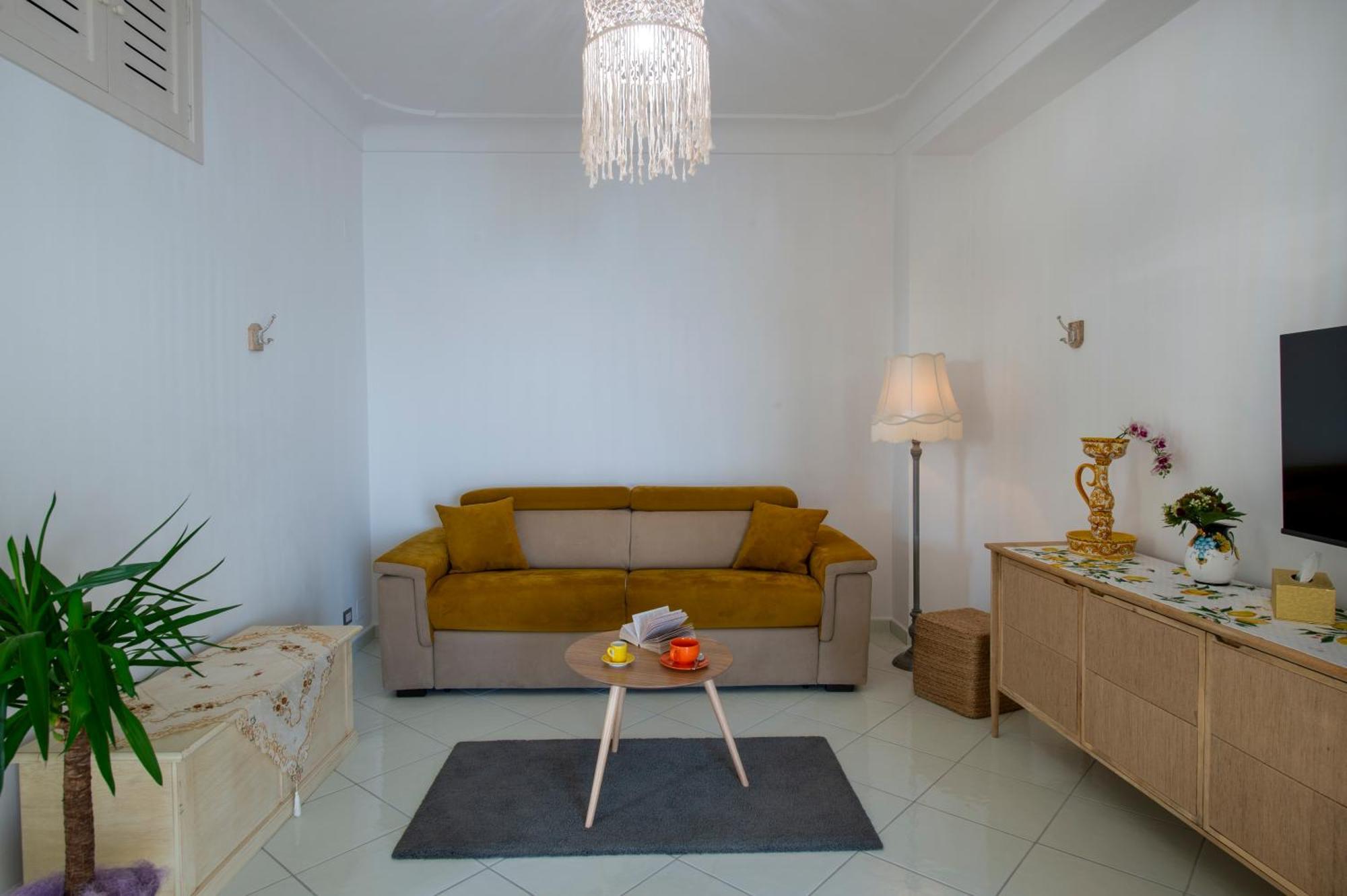 Apartamento Aria Di Mare,Near Elevator, Few Steps, Parking, Garden Positano Exterior foto