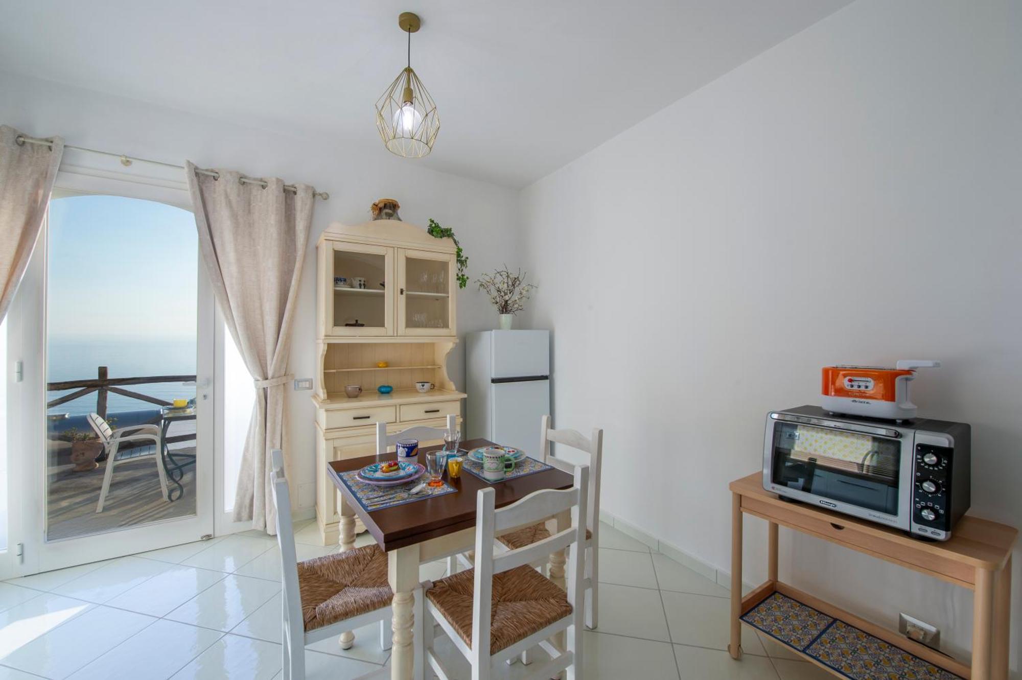 Apartamento Aria Di Mare,Near Elevator, Few Steps, Parking, Garden Positano Exterior foto